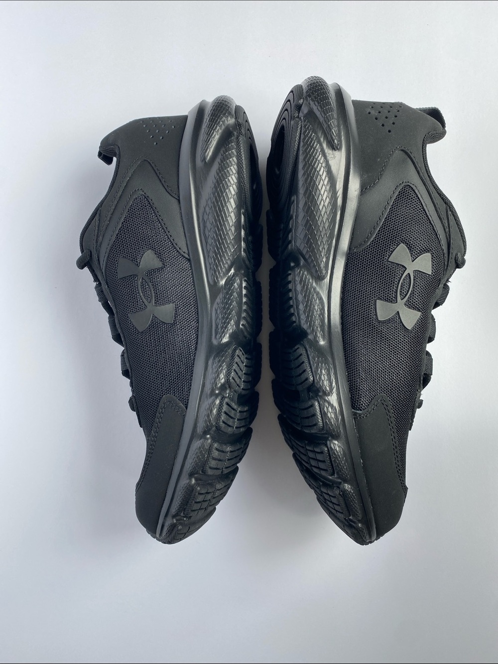 Under Armour Charged Assert 9 Men's Running Shoes - Black - Size 9 - NWOB - Picture 4 of 8